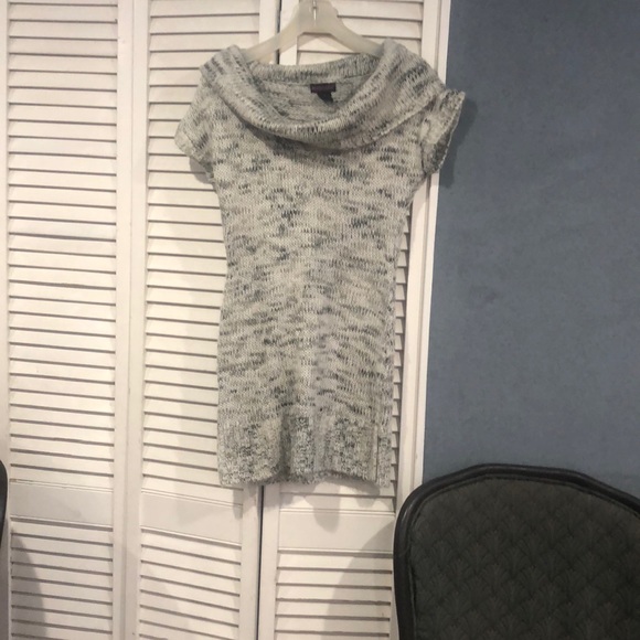 Light gray knit sweater dress w/ scoop neck - Picture 1 of 1